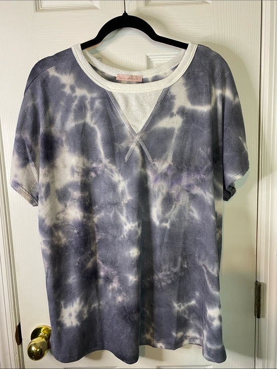 Ceo Femme Tops - CEO Femme Size 1X Women’s Shirt